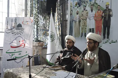 غبارروبی آستان امام زاده حسن(ع) با حضور اصحاب رسانه