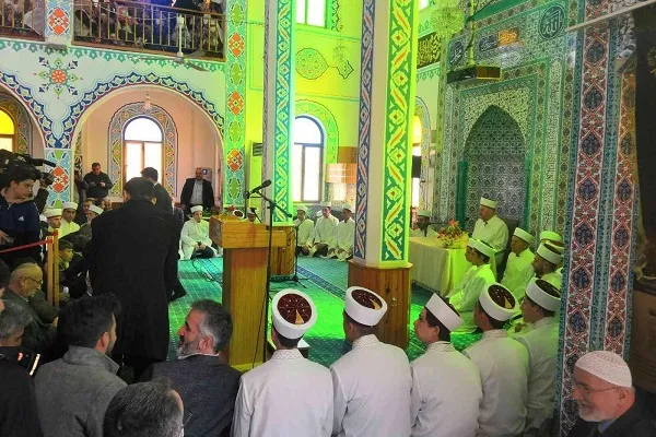 Aydın'da Kur'an-ı Kerim'i ezberleyen hafızlar düzenlenen törenle icazetlerini aldı