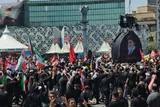 نخل‌برداری یزدی‌ها در تشییع رهبر شهید + عکس