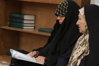 اجتماع بانوان «میثاق انقلابی» در حرم شاهچراغ (ع)