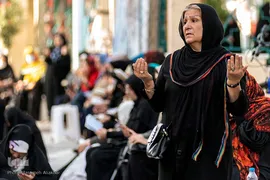 مراسم قرائت دعای پرفیض عرفه در امامزاده طاهر(ع) کرج
