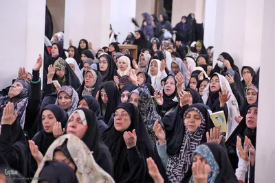 اقامه نماز عید سعید فطر در حرم شاهچراغ(ع)