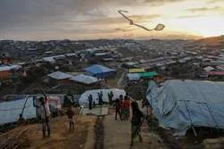 La Gambie saisit la Cour internationale de justice des crimes contre les Rohingya