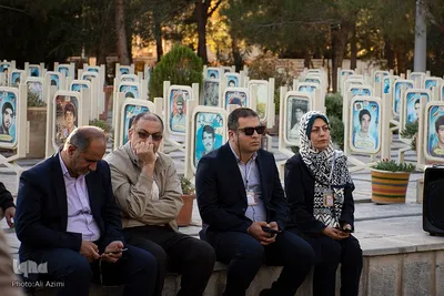 دهمین گنجواره گردشگری تخت فولاد با محوریت حکمت و فلسفه