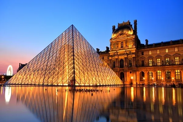 Uzbekistan: antico frammento di Corano esposto al Louvre