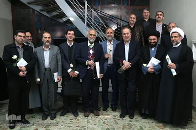 عکس یادگاری جامعه قرآنی در دیدار نوروزی سال ۹۶