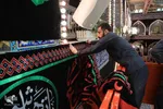 Der Heilige Schrein von Abul Fadhl Al-Abbas (as.) trägt Schwarz