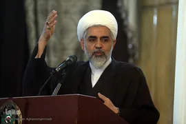 حجت الاسلام والمسلمین حسین صنعت پور، رئیس عقیدتی سیاسی نیروی دریایی ارتش