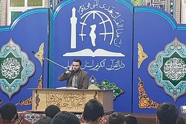 برگزاری محفل قرآنی در دارالقرآن الکریم اردبیل + عکس و فیلم