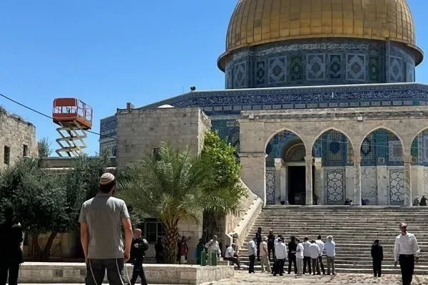 Hamas Warns of ‘Religious War’ after Israeli Decision to Fund Storming of Al-Aqsa by Settlers