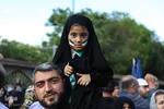 اجرای سرود سلام فرمانده به زبان ترکی و فارسی در تبریز
