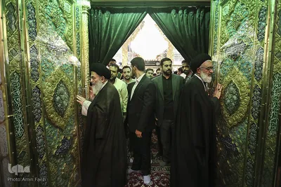 آئین غبارروبی ضریح مطهر احمدبن‌موسی(ع)‎