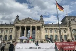 Berlin: Protest gegen Israels Annexionspläne + Bilder