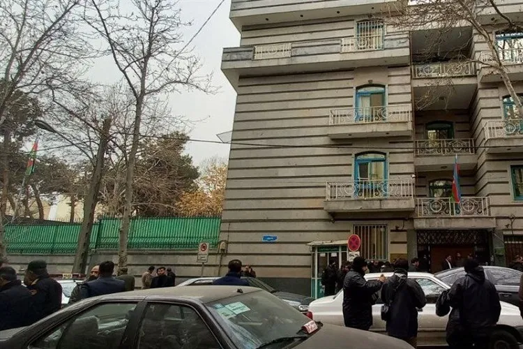 رسانه‌های داخلی و جنگ روایت‌هایی که نباید رها شود