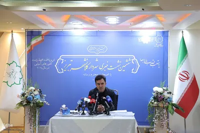 نشست شهردار تبریز با اصحاب رسانه