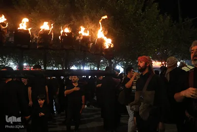 آیین سنتی مشعل گردانی در قم
