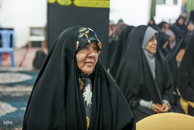 جلسه آموزش قرآن در کانون الزهراء(س)