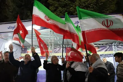حضور هیئتی از فعالان اجتماعی ترکیه در اجتماع شبانه مردم تبریز