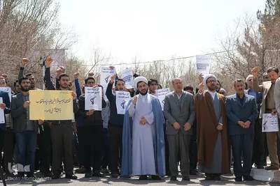 تجمع دانشجویان دانشگاه تبریز در اعتراض به اقدام آمریکا علیه سپاه