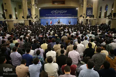 دیدار جمعی از دانشجویان با رهبر انقلاب