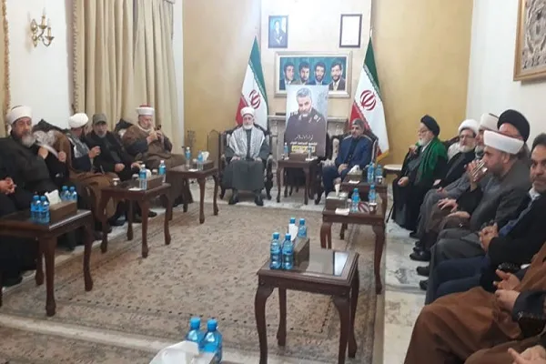 حضور علمای لبنان در سفارت ایران برای تسلیت شهادت سردار سلیمانی
