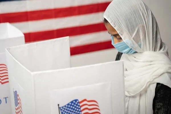 Survey Shows High Disapproval Rate of Biden among Muslim Voters