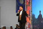 ویژه‌برنامه تحویل سال نو در گلستان شهدای اصفهان