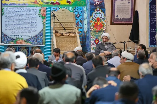 آیین تجلیل از پیرغلامان حسینی شبستر