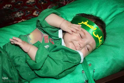 مراسم شیرخوارگان حسینی در نایین