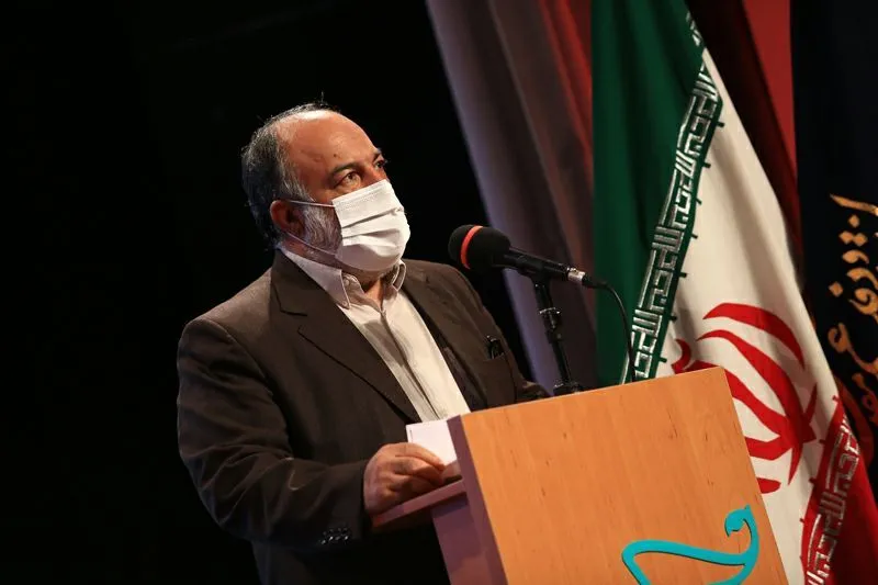 استقبال فیلمسازان حیرت‌زده‌ام کرد/ 700 اثر ویژه شهید سلیمانی داشتیم