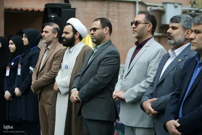 آیین نواختن گلبانگ انقلاب اسلامی