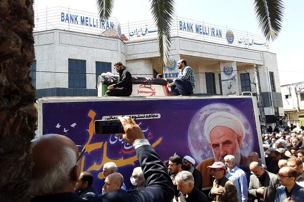 پیکر آیت‌الله شهید سلیمانی در بابلسر تشییع شد + عکس‌