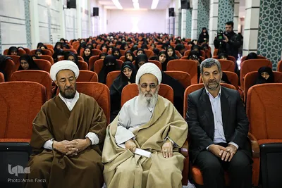 همایش طلیعه حضور با حضور نماینده ولی فقیه استان فارس