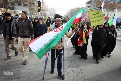 راهپیمایی یوم الله ۲۲ بهمن در تهران -2