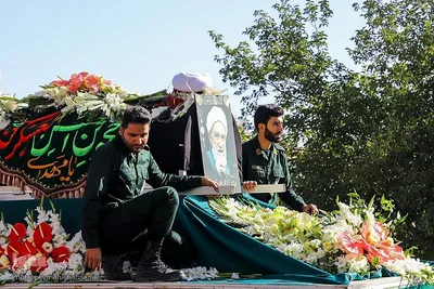 Isfahan nimmt Abschied von Ayatollah Mohammad Ali Naseri