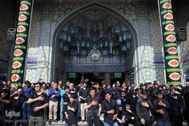 مراسم عزاداری عاشورای حسینی در حرم مطهر حضرت عبدالعظیم حسنی (ع)