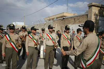 تشییع پیکر مادر 4 شهید دوران دفاع مقدس در شهیدآباد فارس