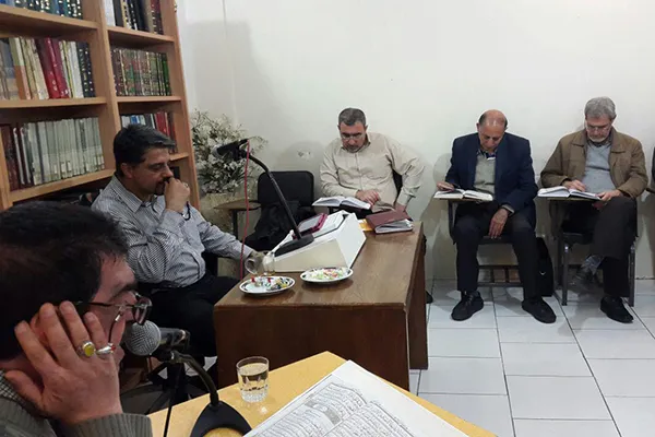اعلام برنامه‌های جلسه آموزش قرائت قرآن «ابراهیم آهور»