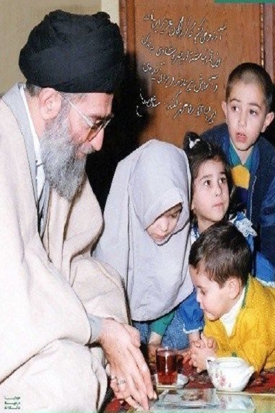 هنوز آماده نیست/////// اندیشه تربیتی «امام شهید»، منظومهای نظامساز برای آینده ایران +صوت هنوز آماده نیست/////// اندیشه تربیتی «امام شهید»، منظومهای نظامساز برای آینده ایران +صوت