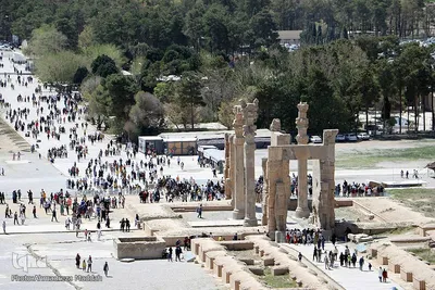 مسافران نوروزی مجموعه جهانی تخت‌ جمشید‎‎