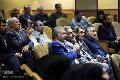 مراسم رونمایی از کتاب‌های «شرح و تفسیر نهج‌البلاغه» و «حکمت علوی» اثر اسماعیل منصوری لاریجانی
