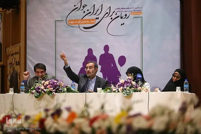 مراسم سالروز بازدید مقام‌ معظم رهبری از پژوهشگاه رویان جهاددانشگاهی