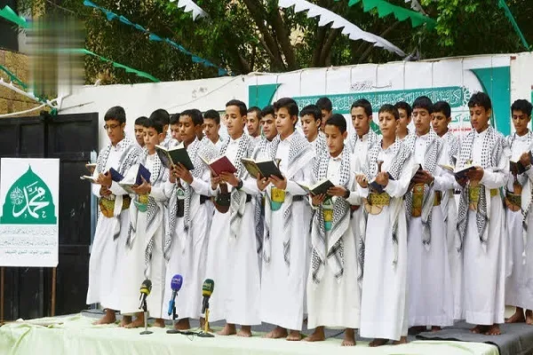 مدرسة تعليم القرآن بصنعاء تحتفي بذكرى المولد النبوي