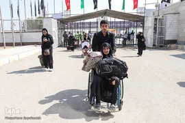 زائران و موکب‌داران در پایانه مرزی چذابه