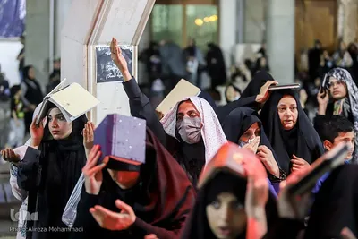 مراسم احیای شب بیست و یکم ماه مبارک رمضان  در حرم علی بن مهزیار اهواز