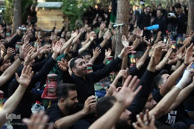 مراسم عزاداری روز هفتم محرم در قطعه 40 (سرداران بی پلاک) بهشت زهرای تهران