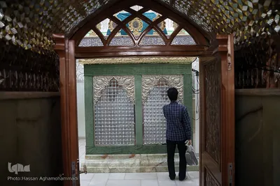 مضجع شریف آستان مقدس امامزاده حسن(علیه السلام) از نوادگان امام حسن مجتبی (ع) و پسرعم حضرت عبد العظيم (ع) در خیابان امین الملک حوالی سه راه آذری