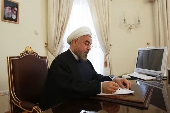 روحانی درگذشت مادر شهیدان اعتصامی‌فر را تسلیت گفت