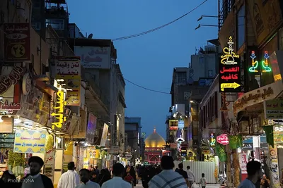 سفره‌های افطاری در جوار آستان علوی