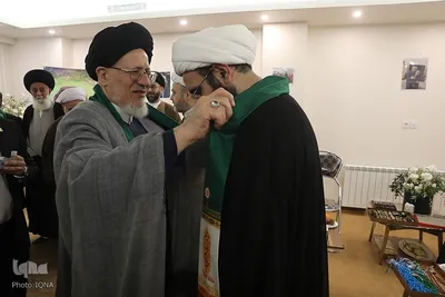 کاروان زیر سایه خورشید در منزل شهید لاریجانی